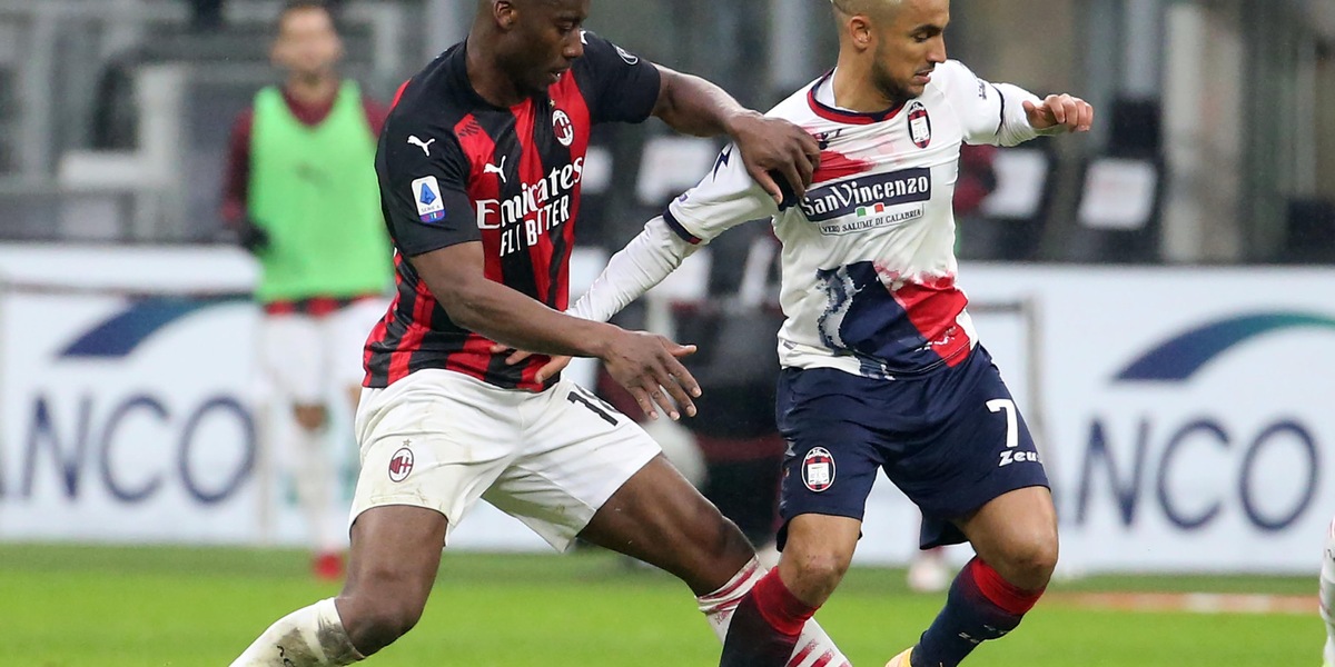 Crotone, Ounas: "Ci prepariamo al meglio per il Sassuolo"