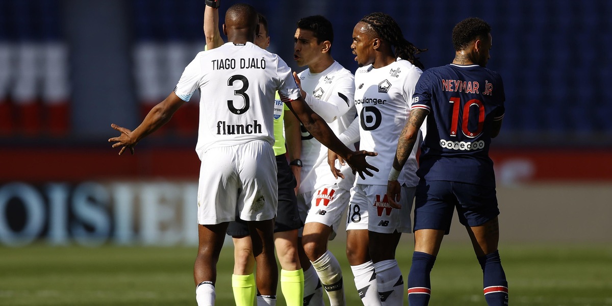 Il Psg cade in casa: Lilla primo a +3. Pari Lione