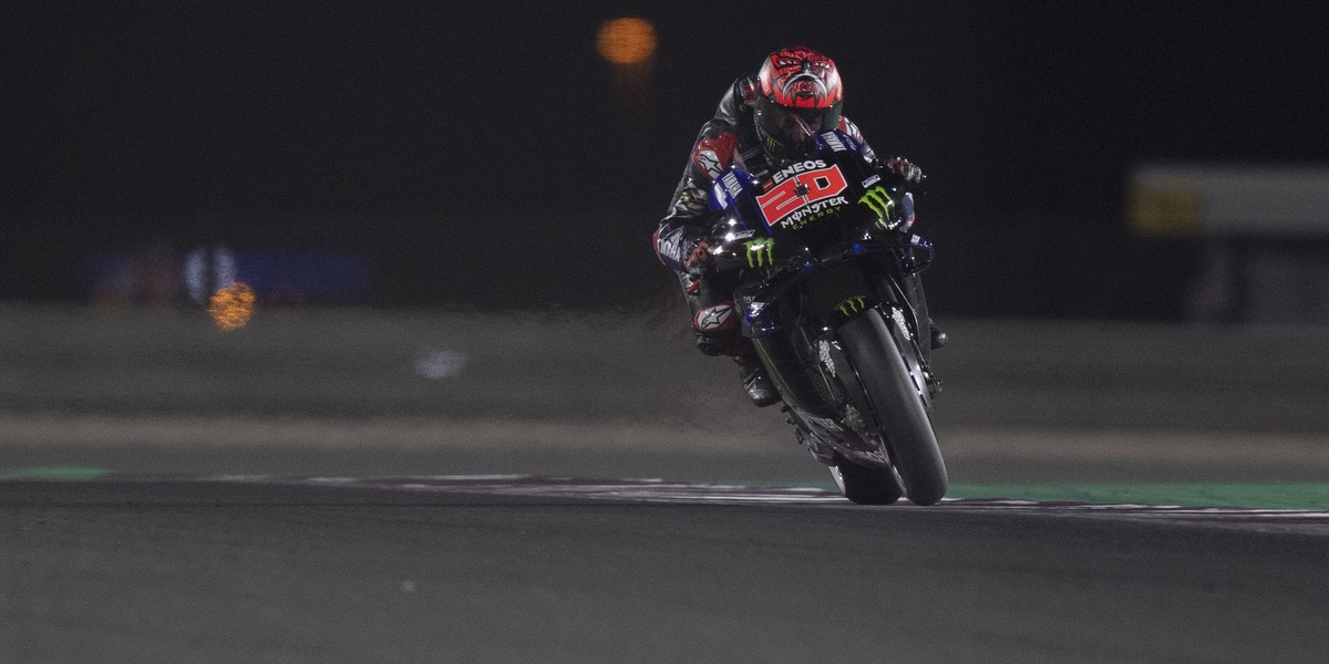 MotoGp, Gp Doha: vince Quartararo, Valentino Rossi 16°