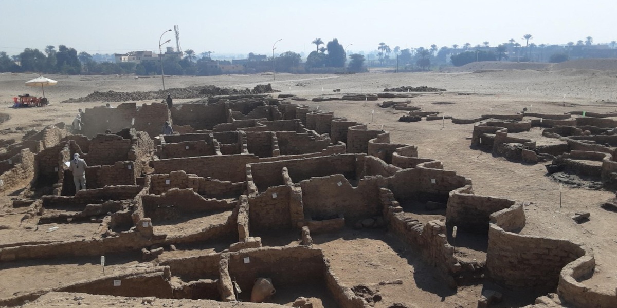 Egitto: ritrovata la città d'oro perduta