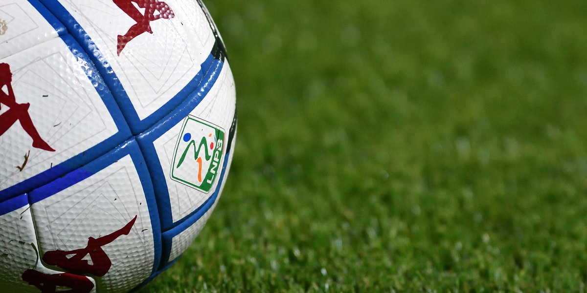 Serie C, focolaio Catanzaro: gara con la Juve Stabia rinviata