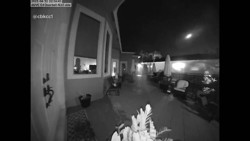Florida, il meteorite è luminosissimo e il cielo cambia colore
