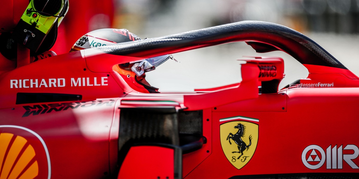 F1 Gp Portogallo, Sainz: "Buon segno essere davanti a Leclerc