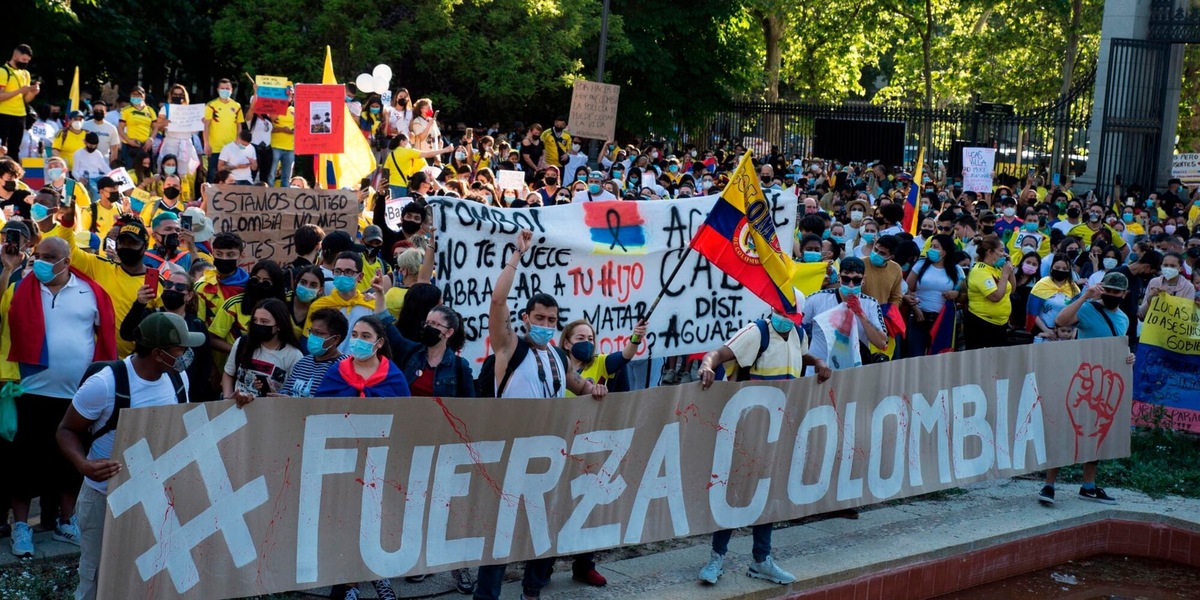 Brucia la Colombia, a rischio la Copa América: il fútbol si mobilita