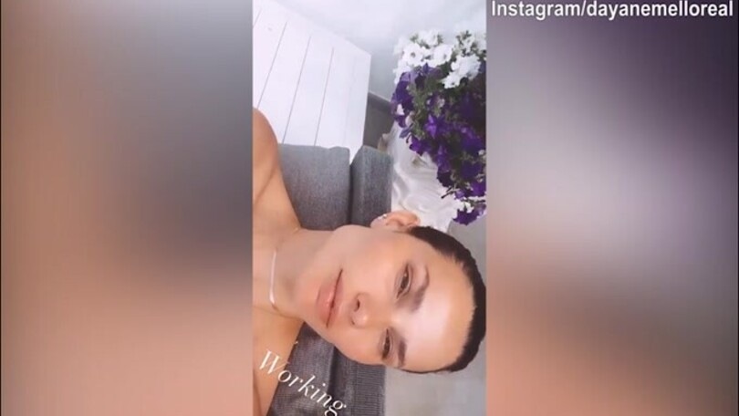 Social in tilt per Dayane Mello!