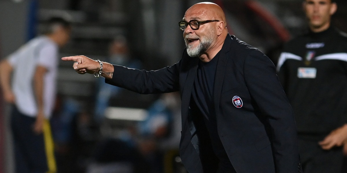 Crotone, Cosmi: "L'ho dimostrato: posso continuare in Serie A"