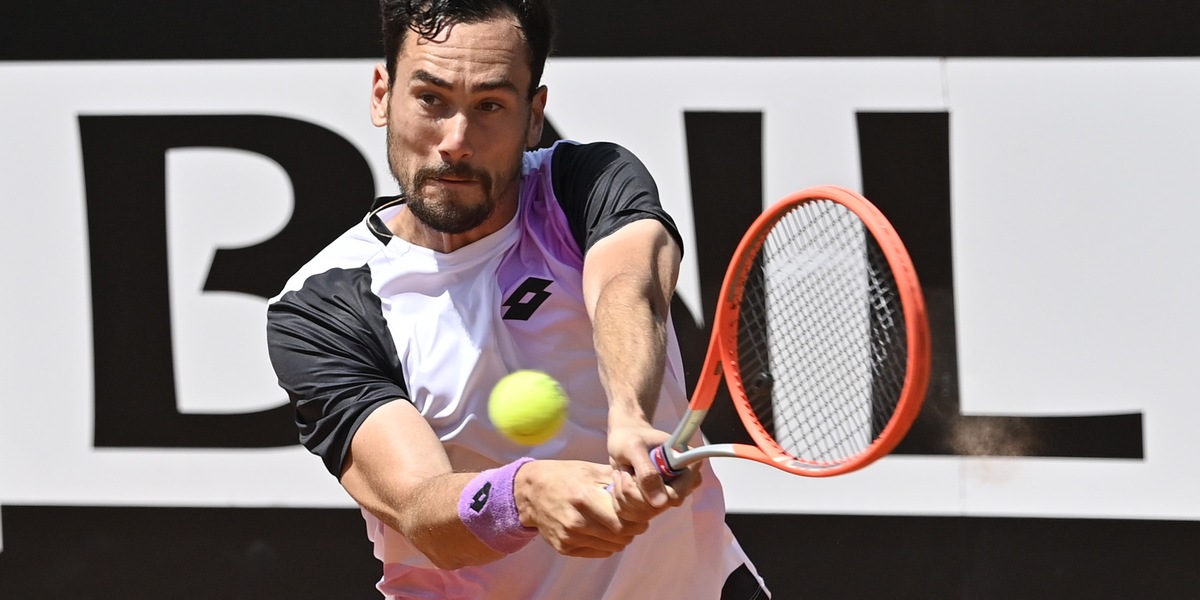 Roland Garros, Mager al secondo turno: battuto Gojowczyk