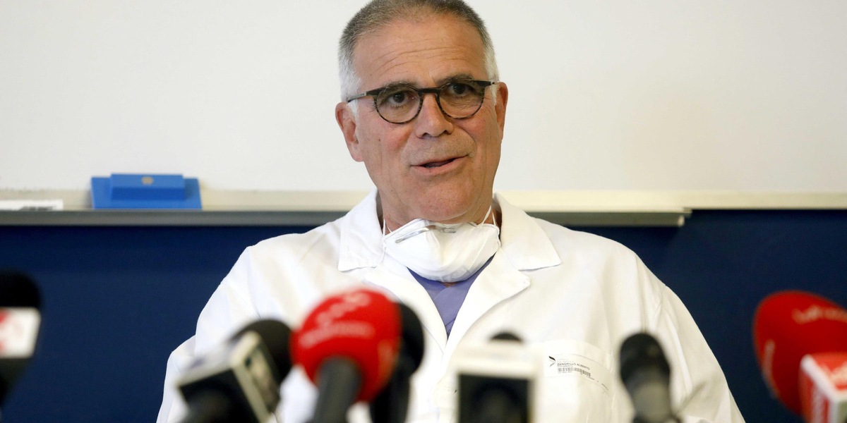 Covid, Zangrillo: "Ora accade quello che è accaduto un anno fa"
