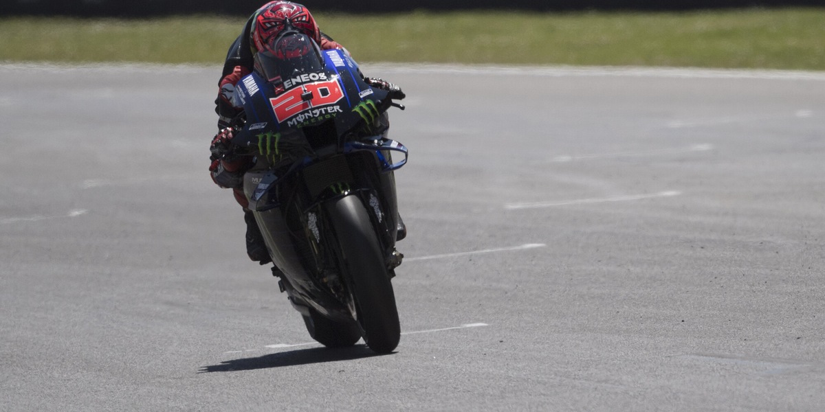 MotoGp: pole di Quartararo a Barcellona, Valentino Rossi 11°