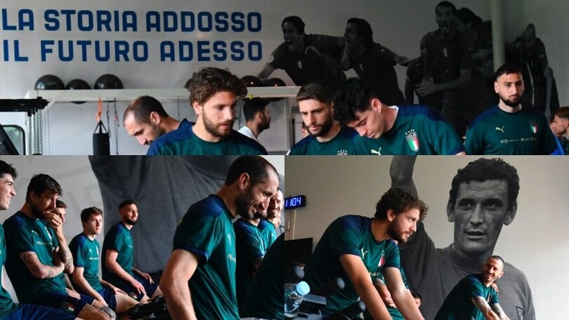 Italia "in bici" verso Euro 2020, sotto lo "sguardo" di Gigi Riva