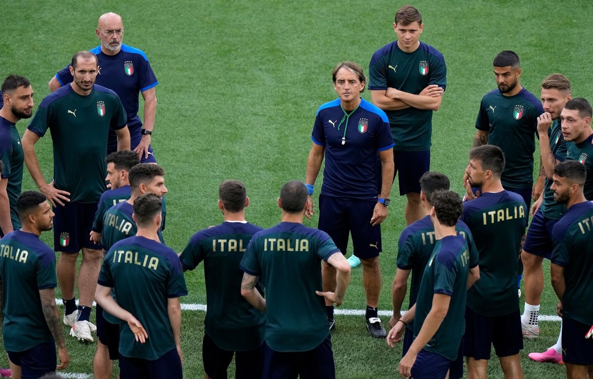 Black Lives Matter, nota Figc: "Libera scelta ai calciatori dell'Italia"