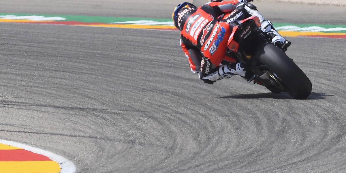 Superbike, gara-1 Misano: Rinaldi si prende il successo, solo 3° Rea