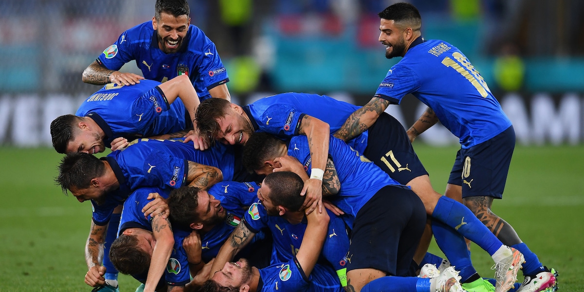 Italia-Svizzera 3-0: super Locatelli, Mancini è agli ottavi di Euro2020
