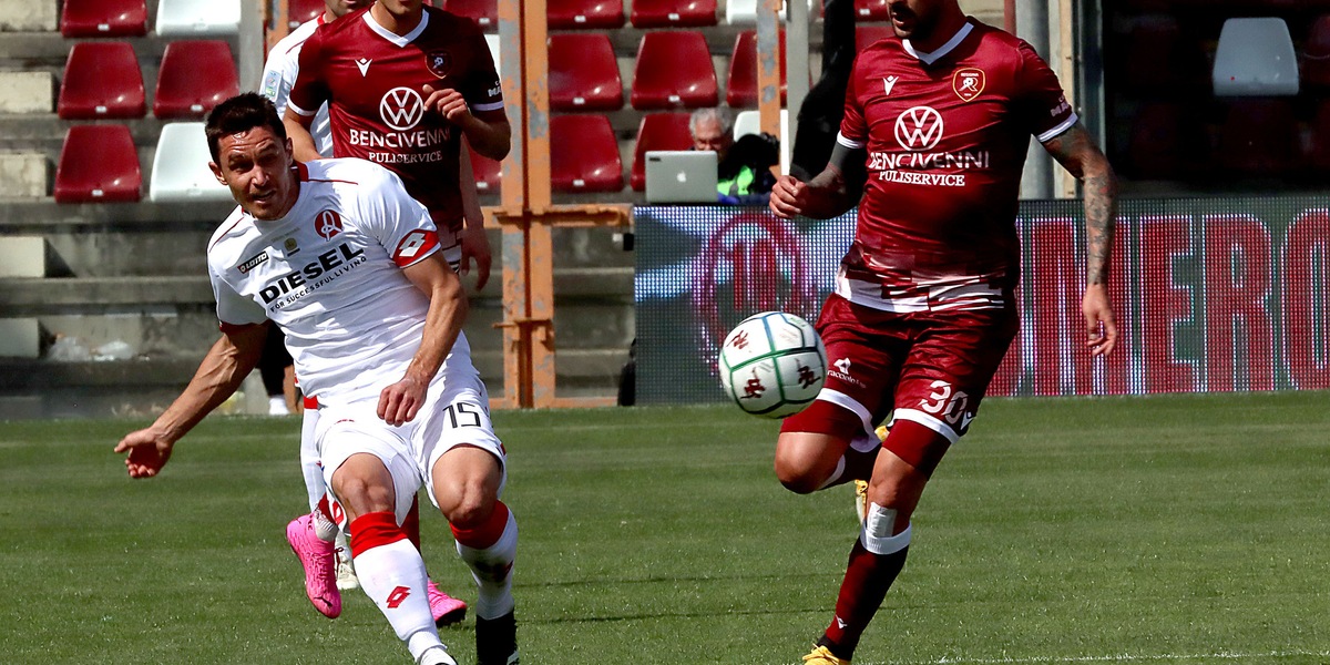 Vicenza, ufficiale: prolungamento per Bruscagin