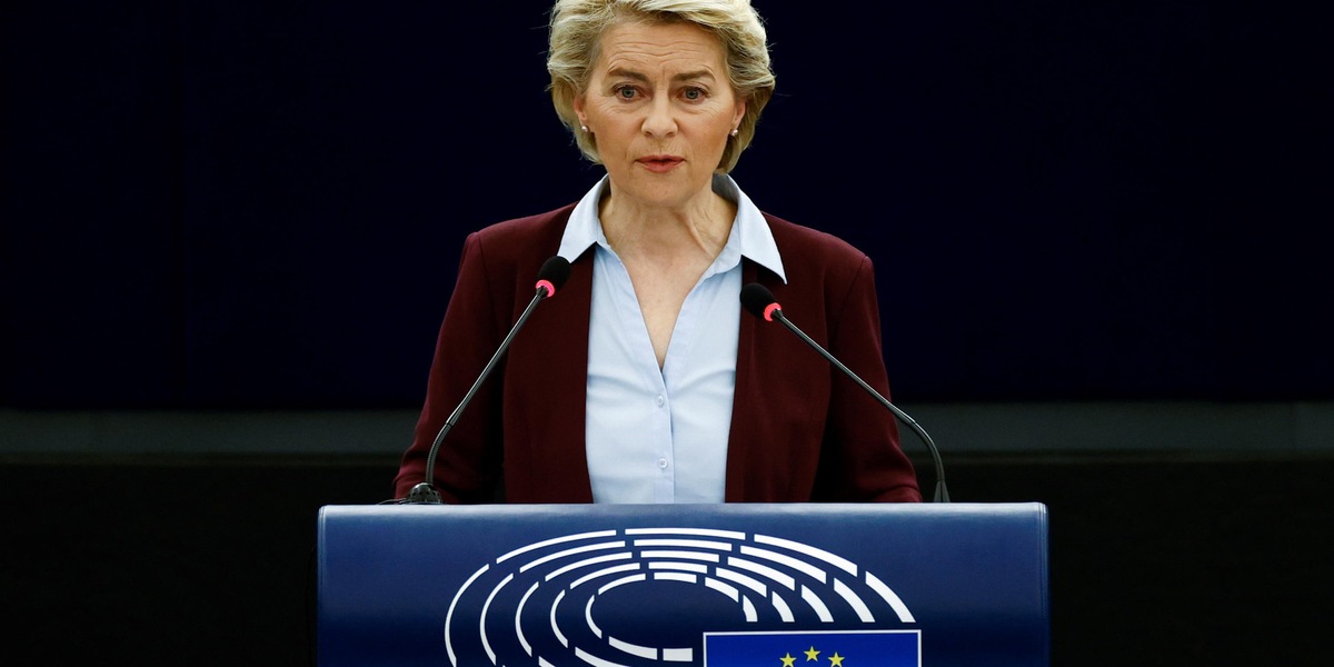 Coronavirus, von der Leyen: "Troppe dosi in frigoriferi, vaccinatevi"