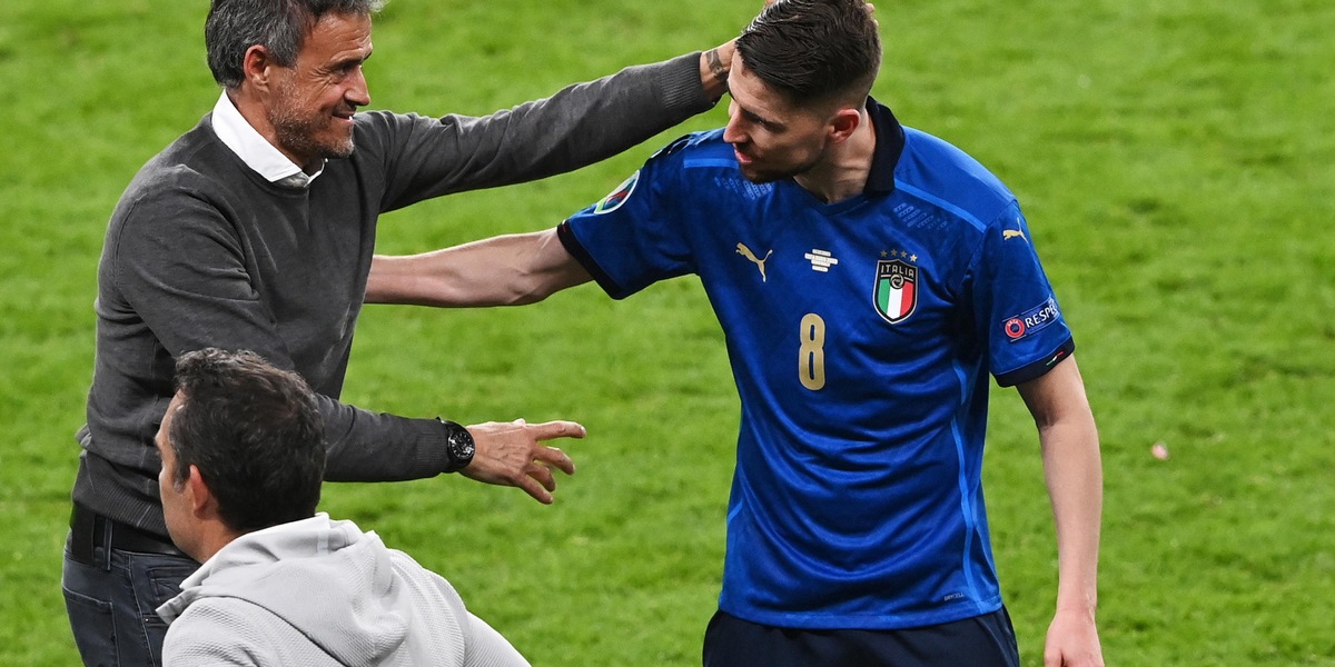 Luis Enrique fa i complimenti all'Italia: "Tiferò per loro in finale"
