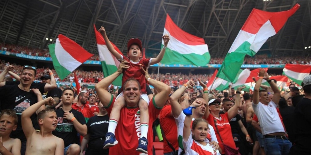 Euro 2020, cori razzisti tifosi Ungheria: Uefa impone 3 turni a porte chiuse