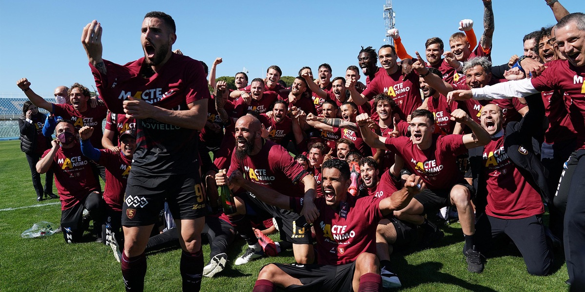 Fella e D'Andrea sugli scudi: la Salernitana ne fa 6 al Foligno