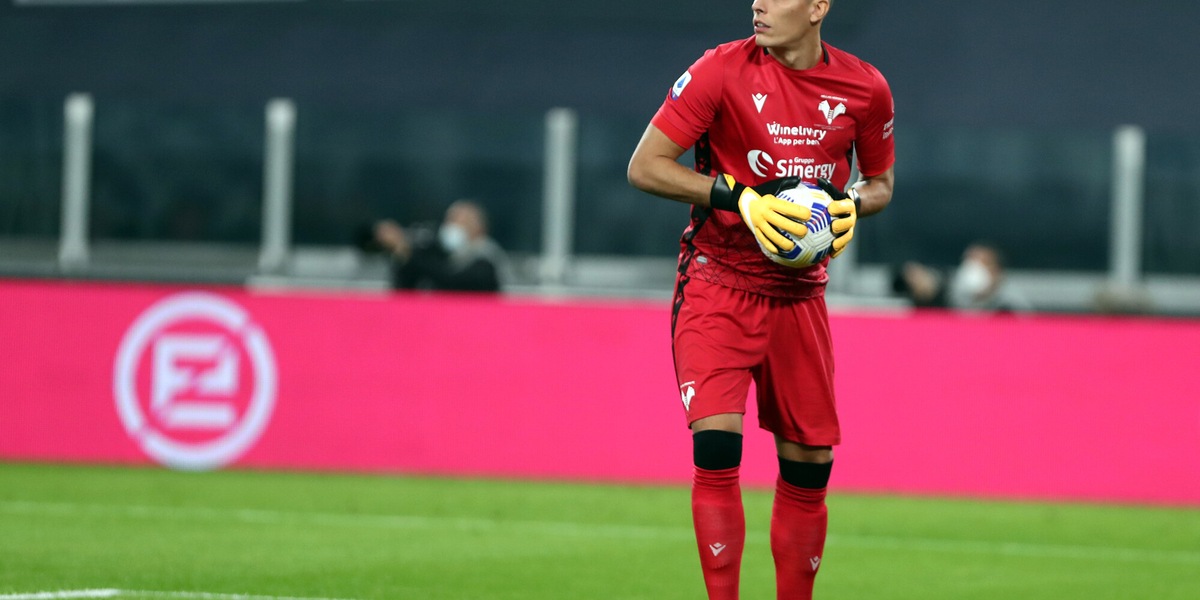 Hellas Verona, Silvestri va all'Udinese