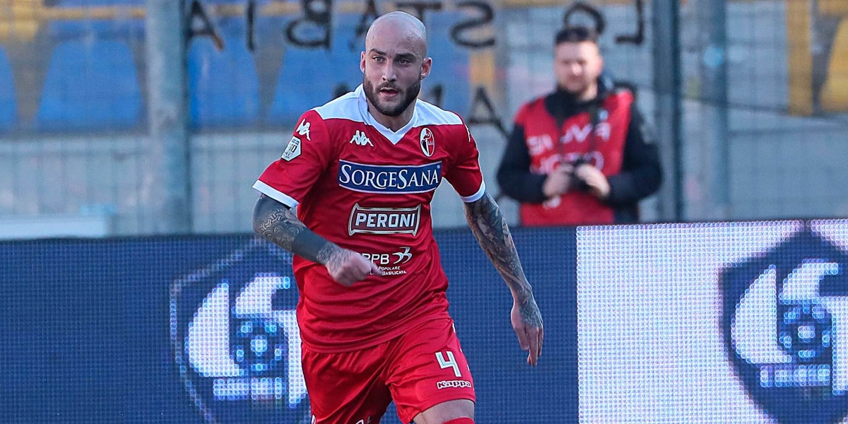 Napoli, Costa ha contratto il Coronavirus