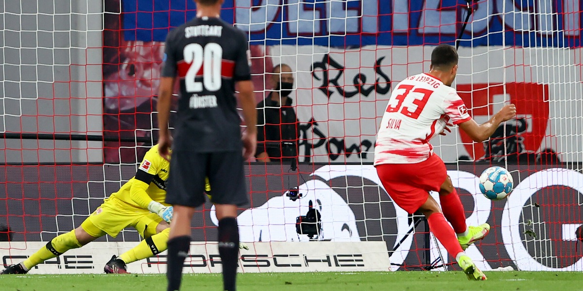 Bundesliga, André Silva rilancia il Lipsia: 4-0 allo Stoccarda!