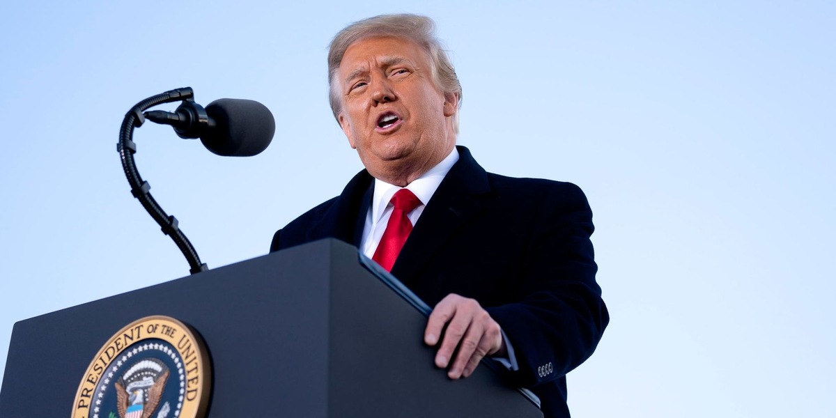 Trump attacca Biden: "Kabul una vergogna per l'America"
