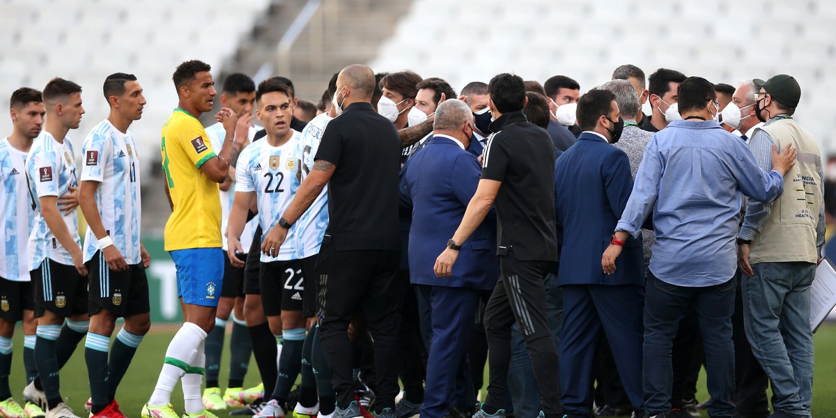 Brasile-Argentina sospesa dopo 7': "Scandalo Mondiale"