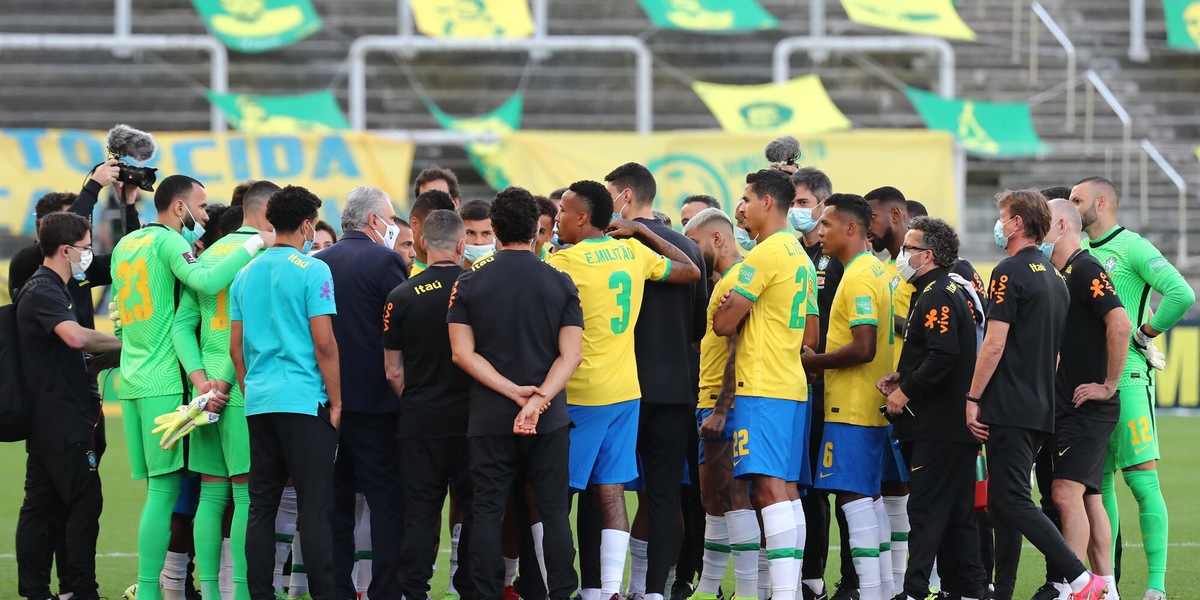 Brasile-Argentina, Bolsonaro Jr. furioso: "Ci hanno giocato un brutto scherzo"
