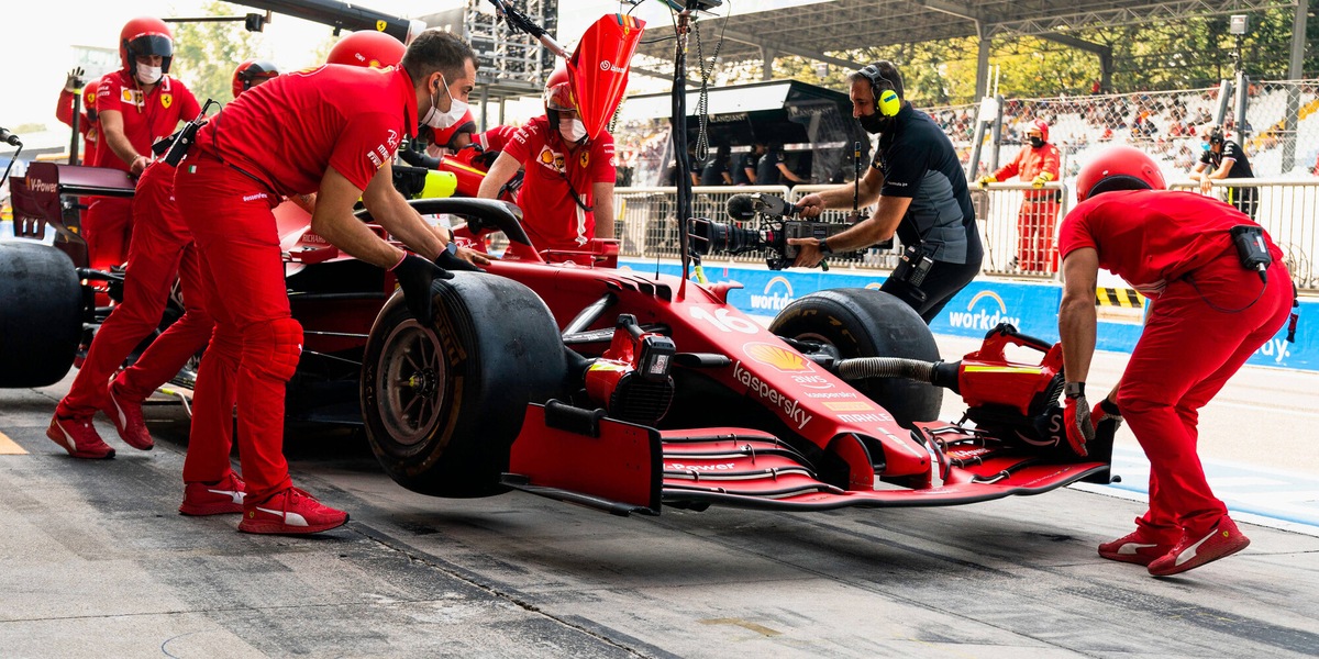 Ferrari, cambio di Power Unit per Leclerc: partirà ultimo in Russia
