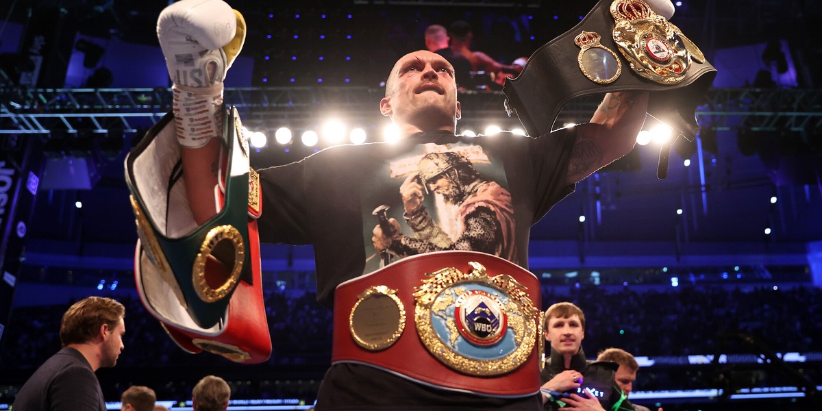 Boxe, sorpresa nei Mondiali massimi: Usyk nuovo campione, ko Joshua