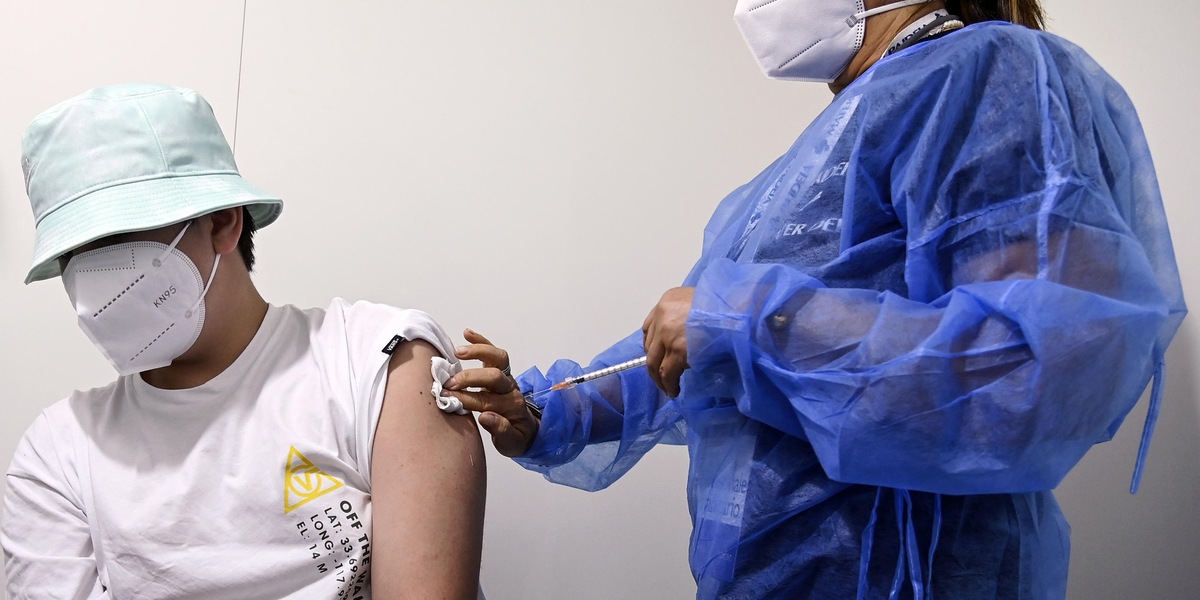 Covid, Iss: vaccino completo ed efficace al 95% contro terapia intensiva e decessi