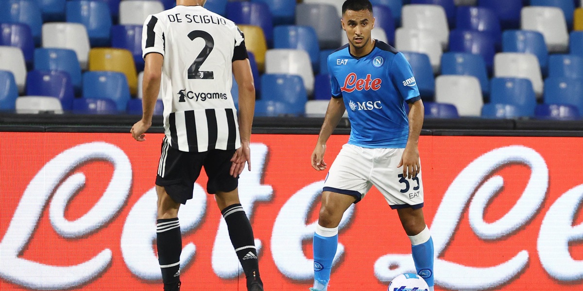 Napoli, si ferma Ounas: distrazione al retto femorale