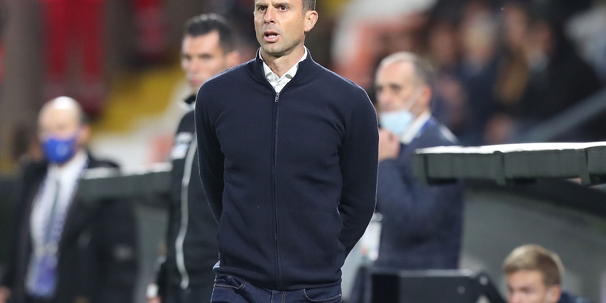 Spezia, Motta: "Nzola? Stia tranquillo, tornerà a segnare"