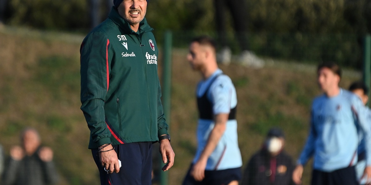 Bologna, per Viola lavoro personalizzato. Ok De Silvestri e Theate