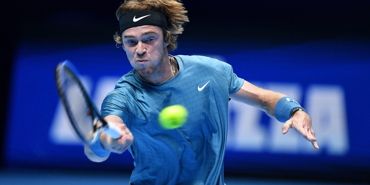 Atp Finals, Rublev parte forte: Tsitsipas ko in due set