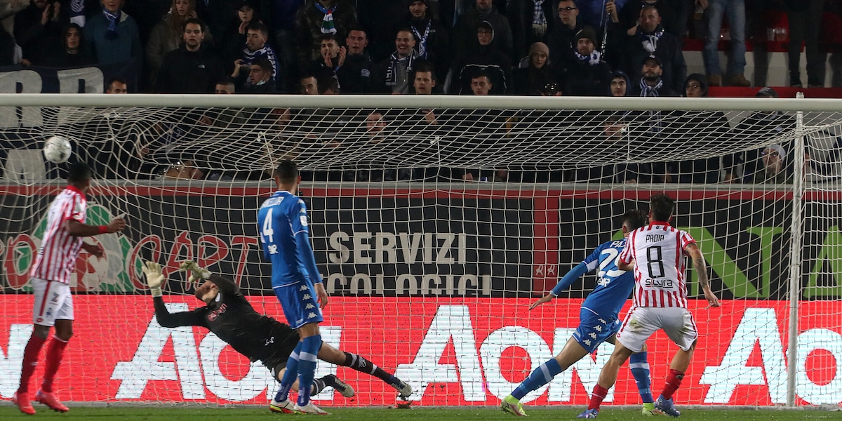 Serie B, tre pali frenano il Vicenza: il Brescia passa 3-2 al Menti