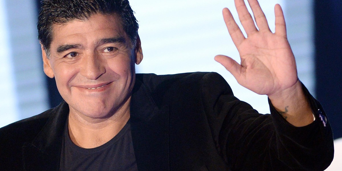 Maradona, il ricordo del Napoli: "Il più grande di sempre"