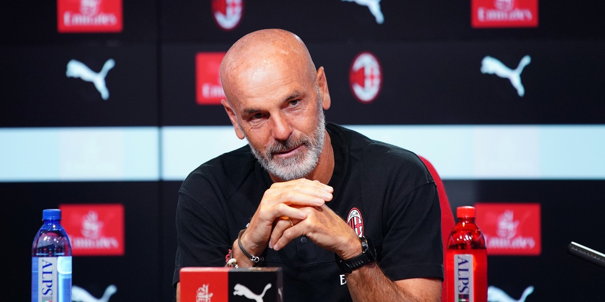 Cagliari-Milan, Pioli: "Scudetto? Tutto aperto. Ibrahimovic sta crescendo"