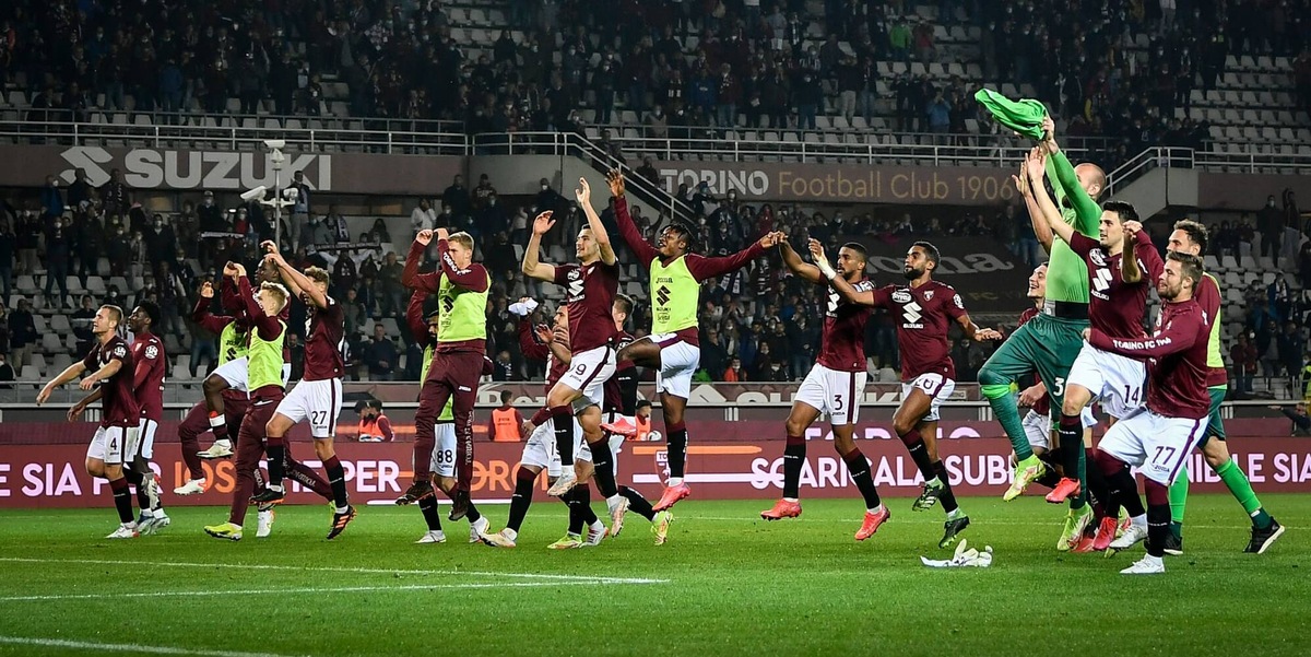 Toro, l'appello dei giocatori: "Tifosi, spingeteci"