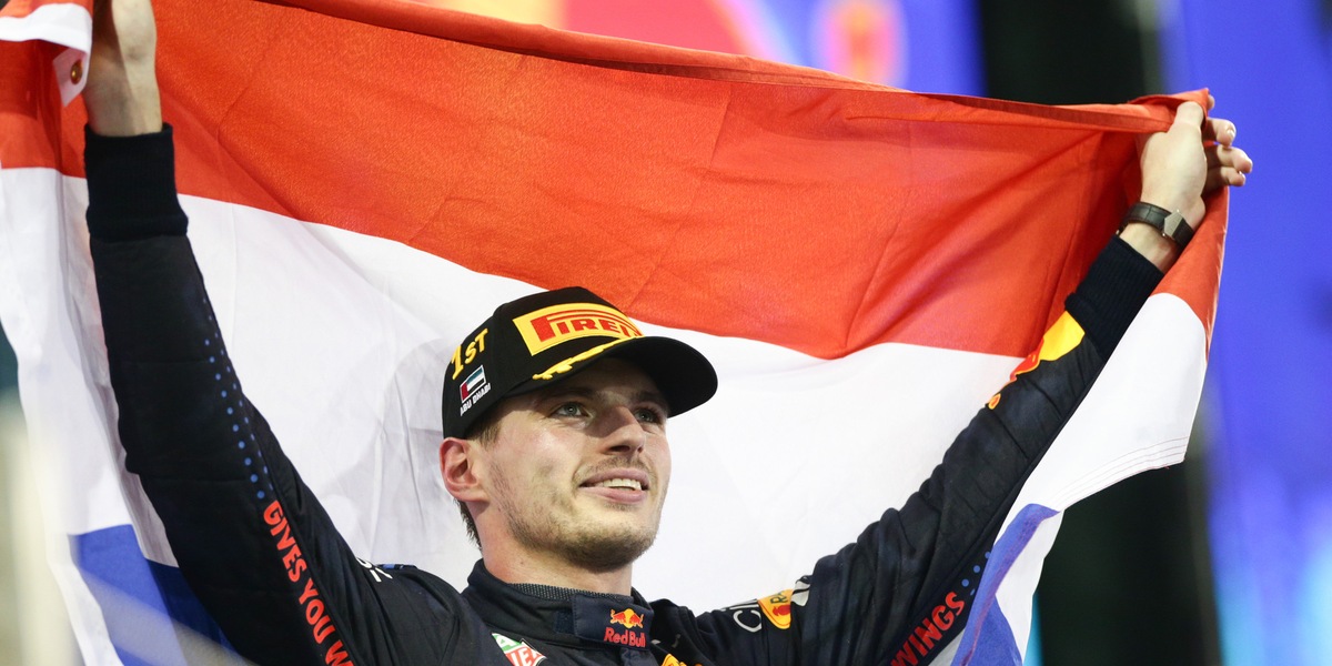 F1, la madre di Verstappen: "Max è stato un leone, Hamilton era più forte"