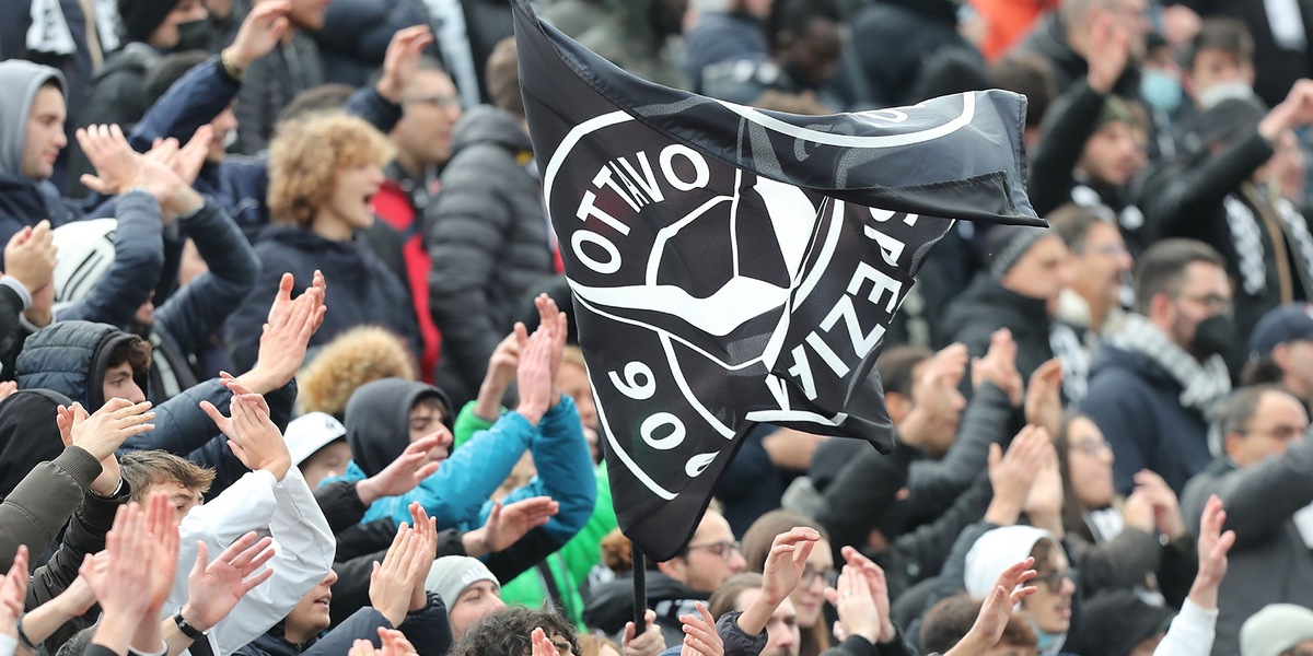 La promozione dello Spezia: notte in hotel in regalo ai tifosi