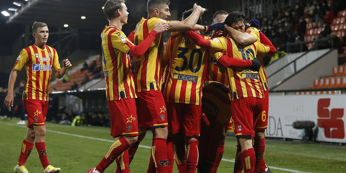 Spezia-Lecce 0-2: Baroni batte Motta e si regala la Roma