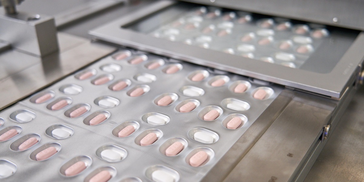 Rasi: a gennaio arriva la pillola anti-Covid Pfizer