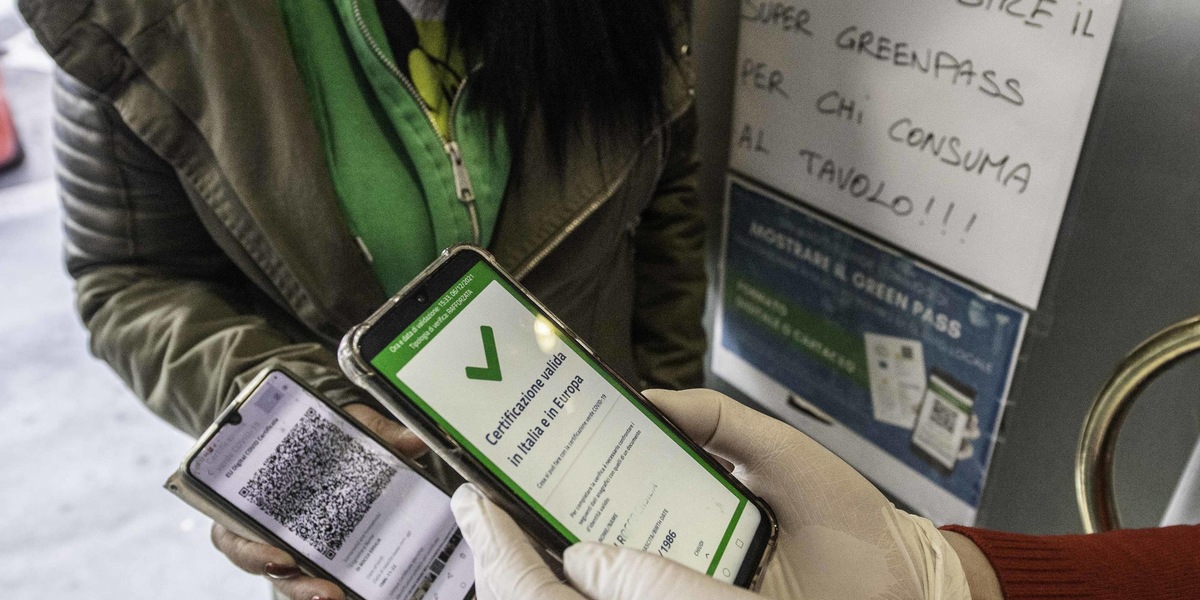 Super Green Pass: a gennaio nuove regole per palestre e piscine