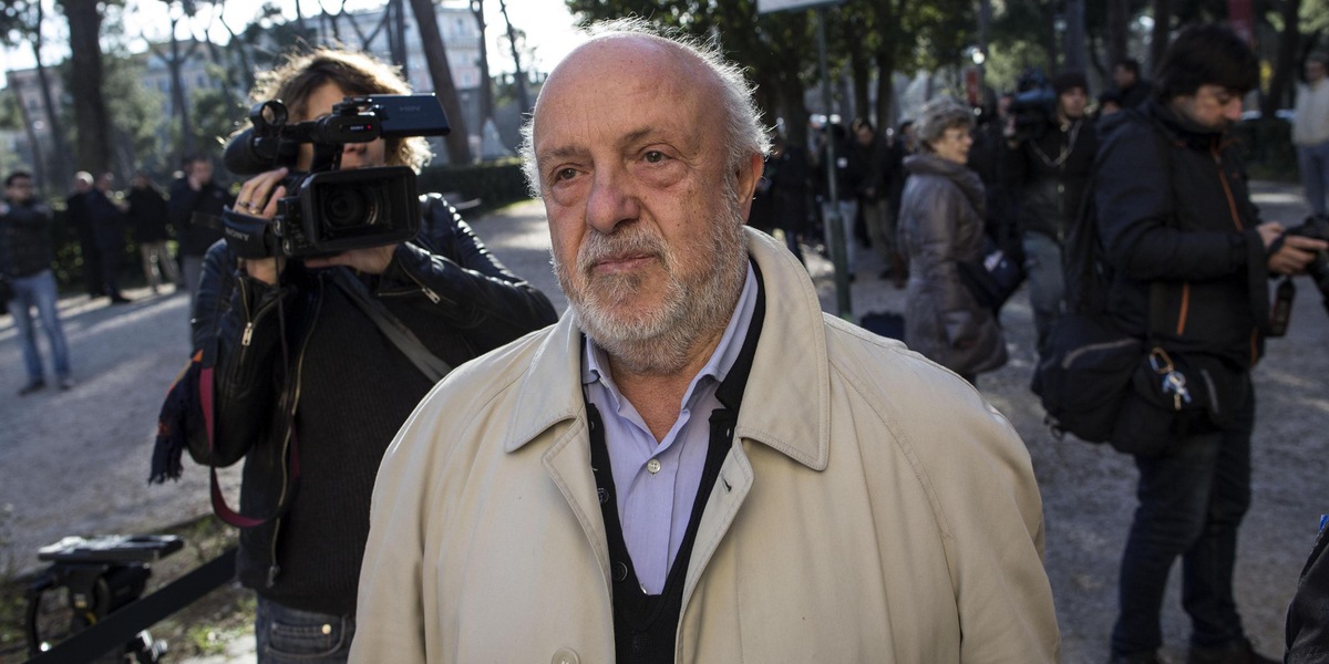 È morto Renato Scarpa, storico attore di Ricomincio da tre e Il Postino