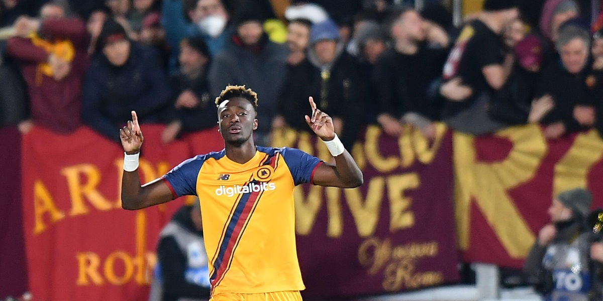 Spezia-Roma 0-1: Abraham allo scadere su rigore, vince Mourinho