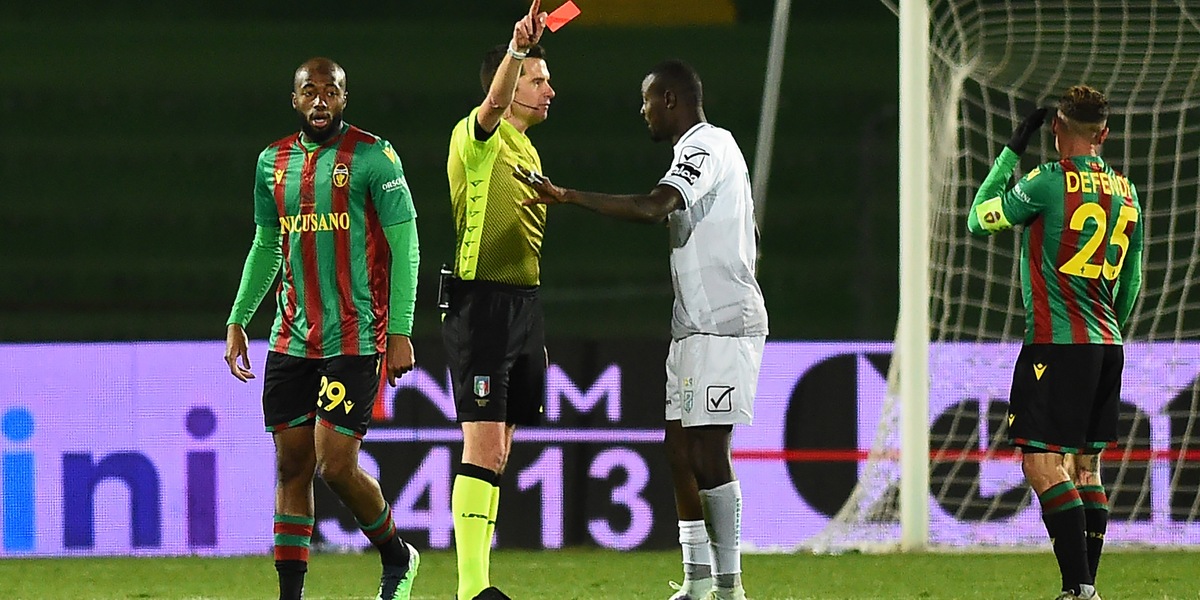 Giudice serie B: tre giornate di squalifica per Mensah del Pordenone