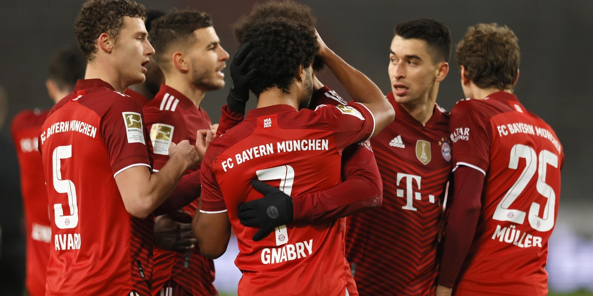 Razzismo verso Gnabry e Choupo-Moting: il Bayern fa fuori il magazziniere