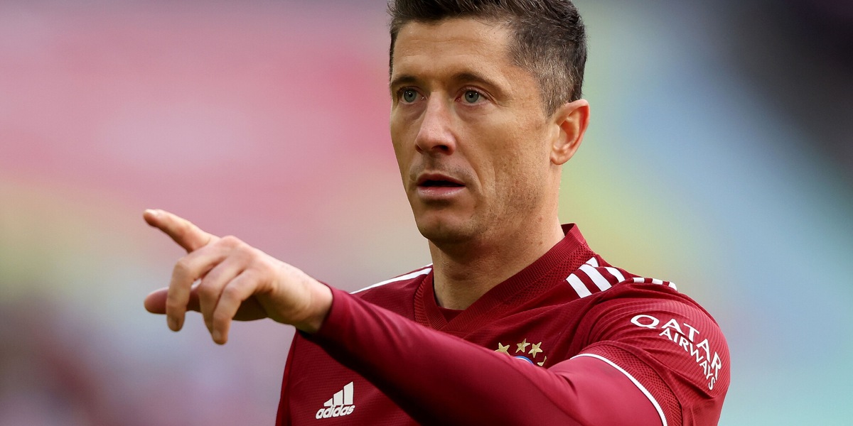 Bayern Monaco, Kahn sul futuro di Lewandowski: "Sono tranquillo"