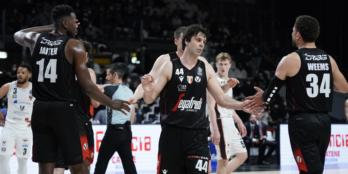 Serie A, Tortona resiste un tempo: la Virtus Bologna domina 101-83